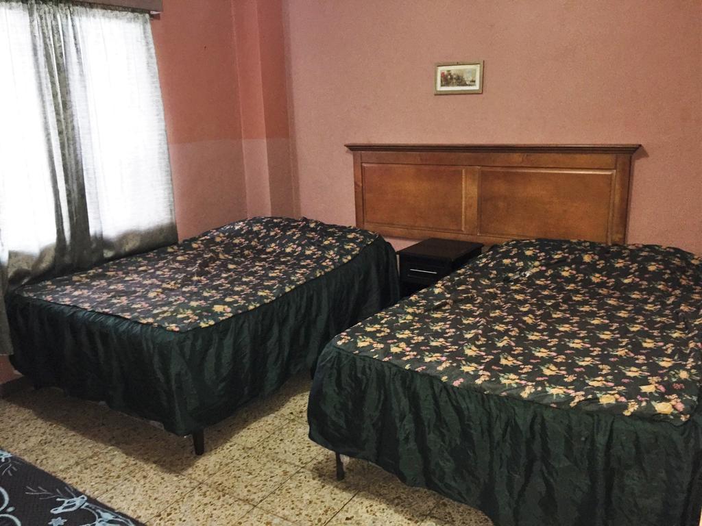 Hotel Guest House Inn サン・ペドロ・スーラ エクステリア 写真